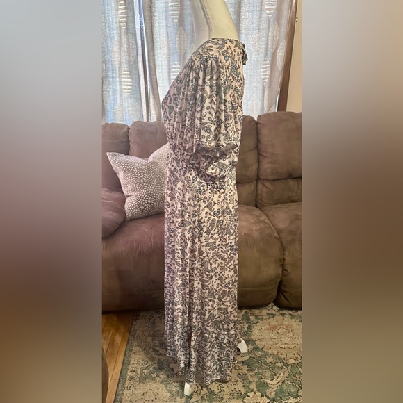 Paisley Maxi Dress - Picture 8 of 16